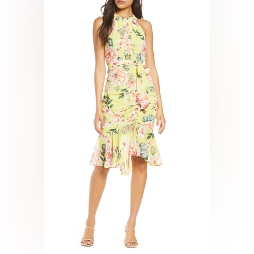 Eliza J Venetian halter yellow dress size 4